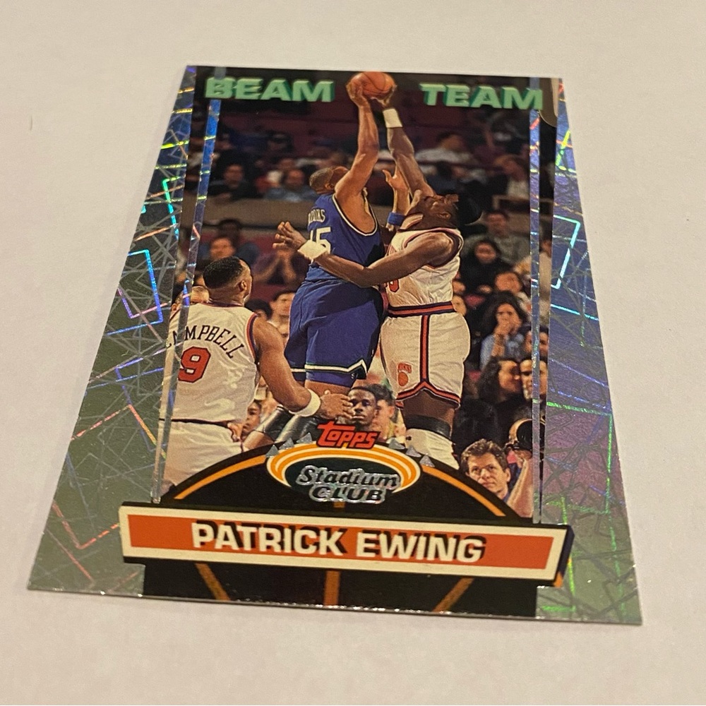 Patrick Ewing Rare Insert 1993 Topps Stadium Club Beam Team Vintage collectible - Picture 2 of 3